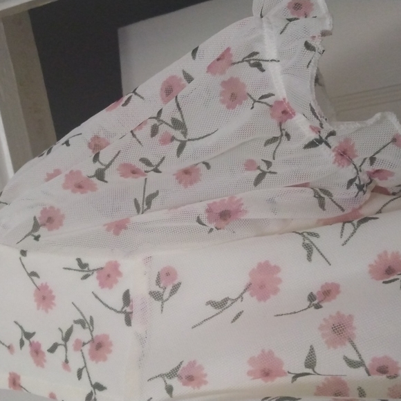 Time and true Green scratch denim pants skinny leg. no boundaries blouse - Picture 5 of 12